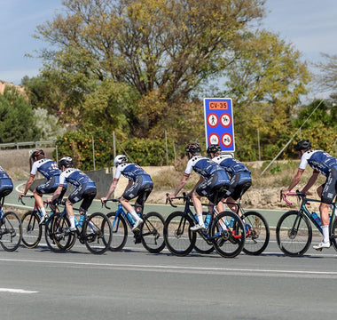 Zed Olivier Massé entreprend sa formation dans l'Élite Cycliste